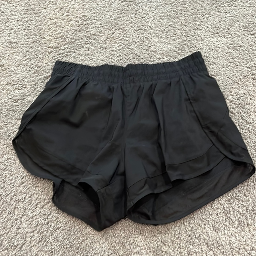 black athelta shorts size xs womens